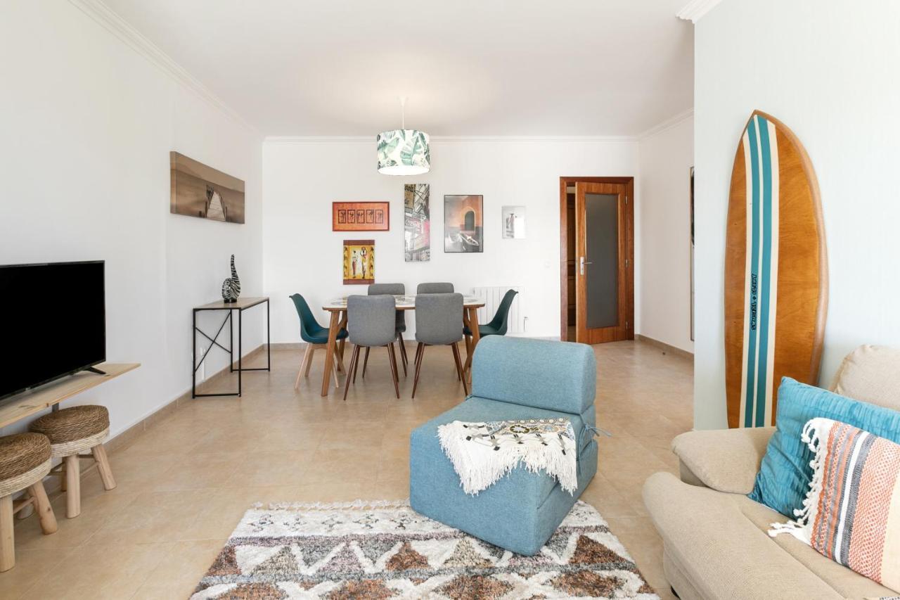 Apartment Seascape Homey & Cozy Baleal *